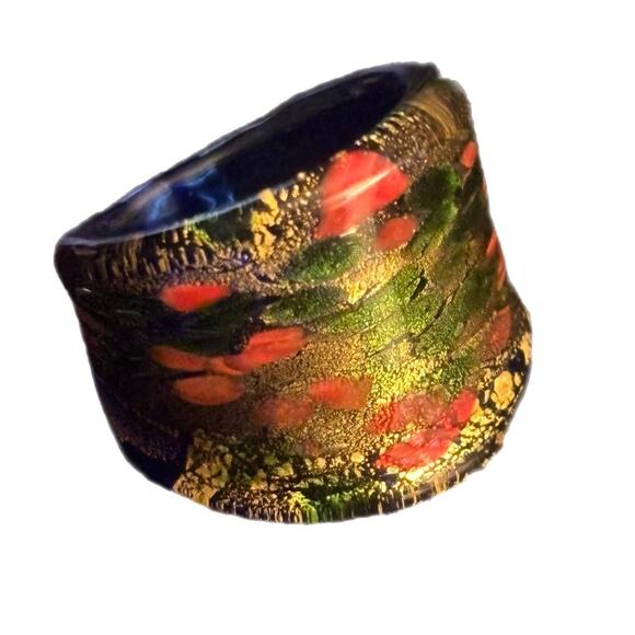Size 8 glass deco ring - Picture 1 of 3